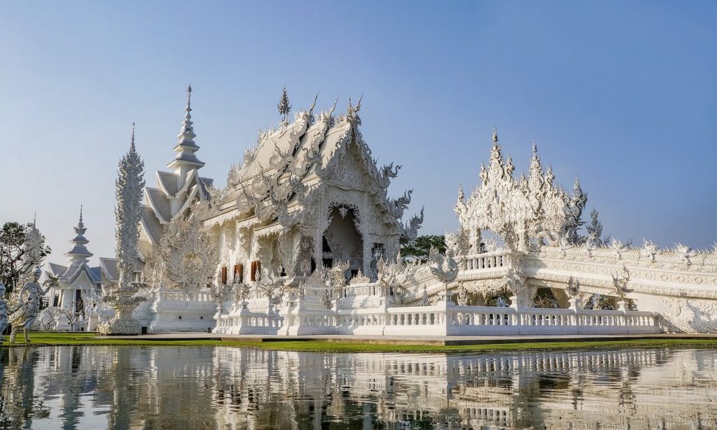 BigMangoLife - Chiang Rai White Temple